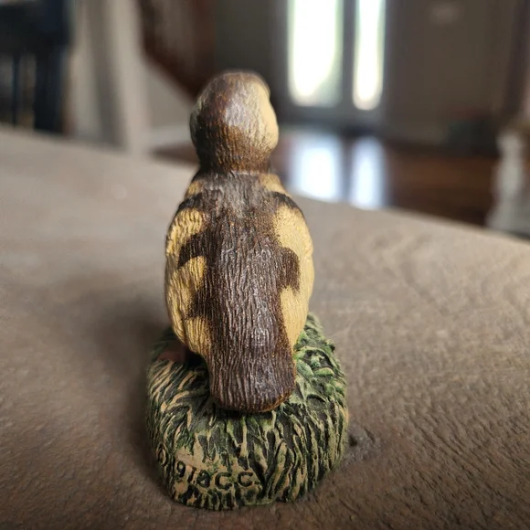 1978 Mallard Duckling Figurine by Herman L. Deaton – Bronze Menagerie Creative - Picture 5 of 8